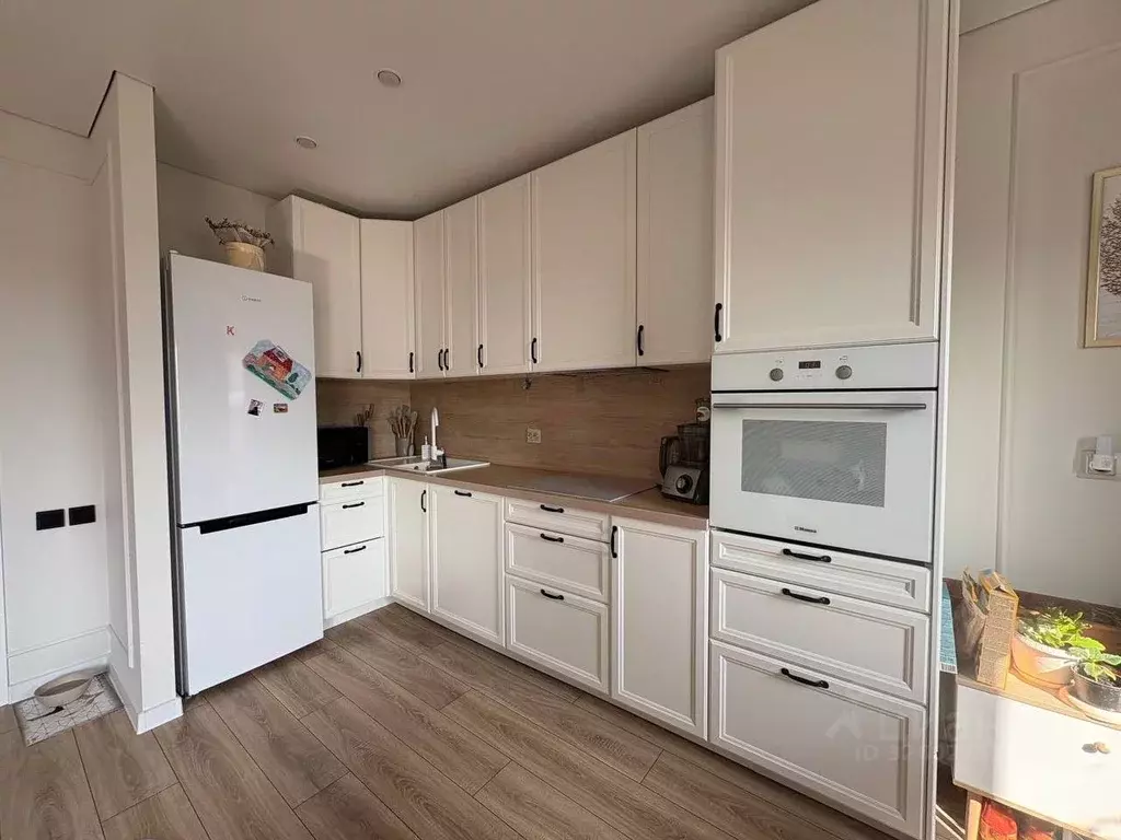 3-к кв. Карелия, Петрозаводск ул. Оборонная, 11 (72.03 м) - Фото 1