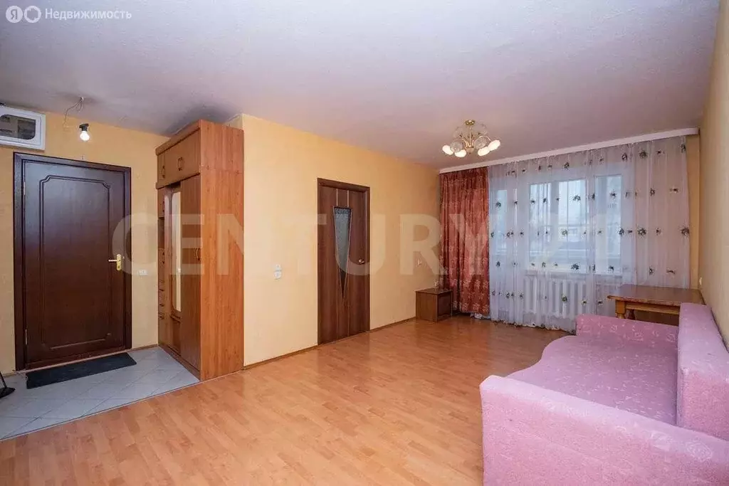 3-комнатная квартира: Ульяновск, улица Репина, 49 (74.5 м) - Фото 1