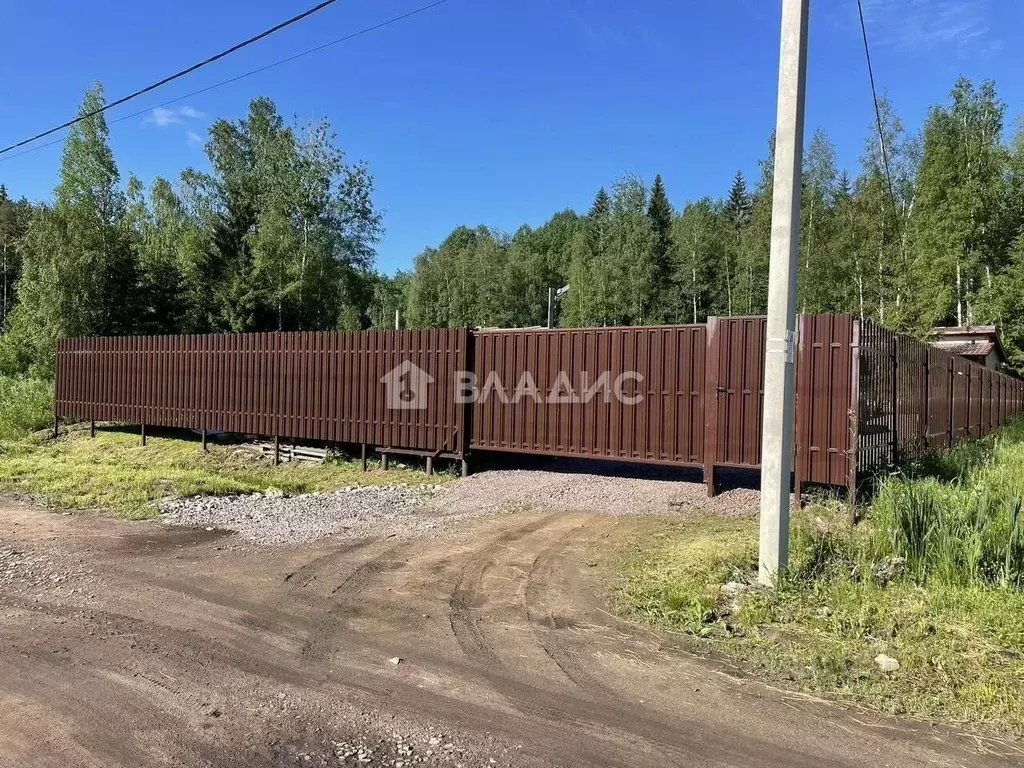 Участок в Ленинградская область, Всеволожск туп. 3-й Поэтический, 7 ... - Фото 0