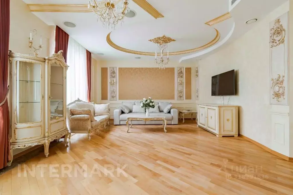 3-к кв. Москва ул. Остоженка, 27К2 (130.0 м) - Фото 0