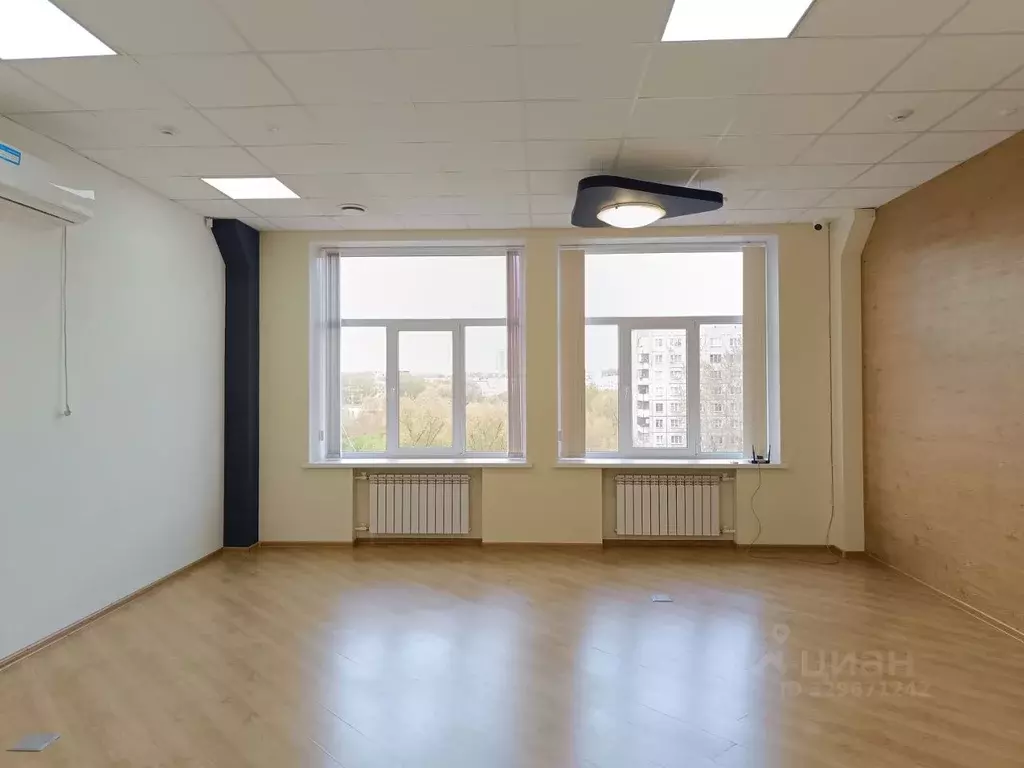 Офис в Челябинская область, Челябинск просп. Победы, 160 (35 м) - Фото 1