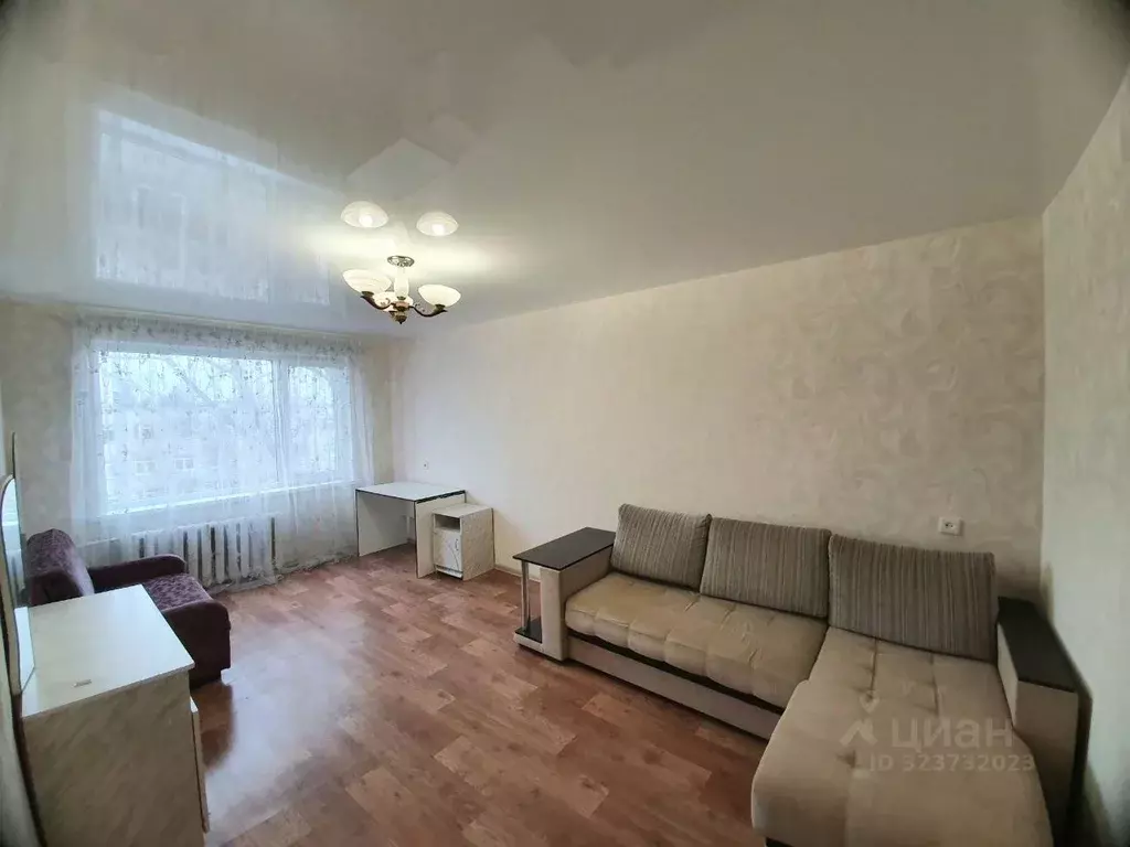 1-к кв. Ульяновская область, Ульяновск ул. Робеспьера, 128 (33.0 м) - Фото 1