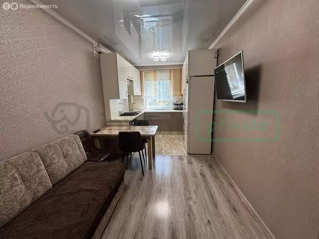 1-комнатная квартира: Калининград, улица Юрия Гагарина, 16Г (41.4 м) - Фото 0