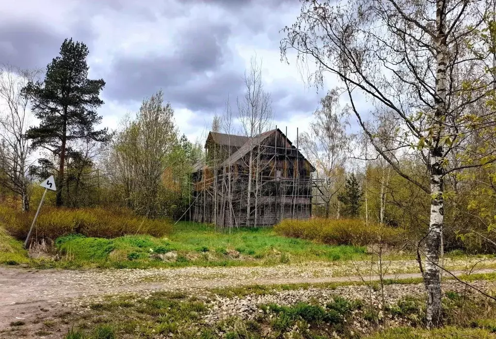 Дом в Ленинградская область, Тосненский район, Ульяновское городское ... - Фото 0