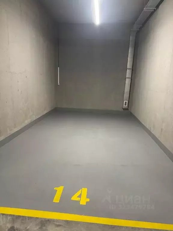 Гараж в Приморский край, Владивосток ул. Державина, 25 (18 м) - Фото 1