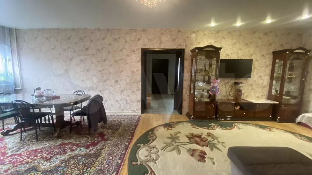 Дом 260 м на участке 10 сот. - Фото 1