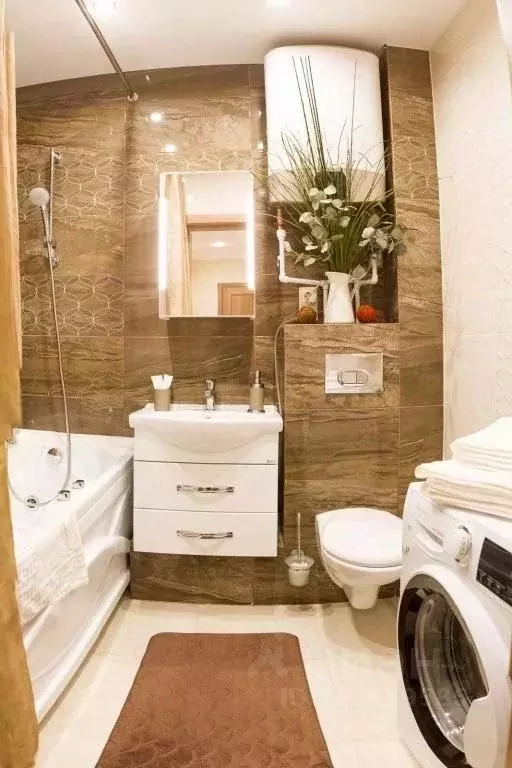 1-к кв. Свердловская область, Екатеринбург ул. Куйбышева, 21 (48.0 м) - Фото 1