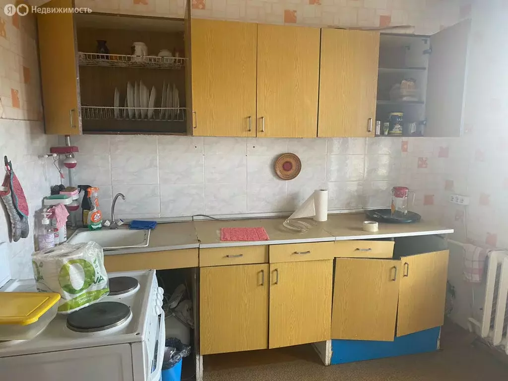 3-комнатная квартира: Ложкари, Исаковская улица, 39 (64 м) - Фото 0