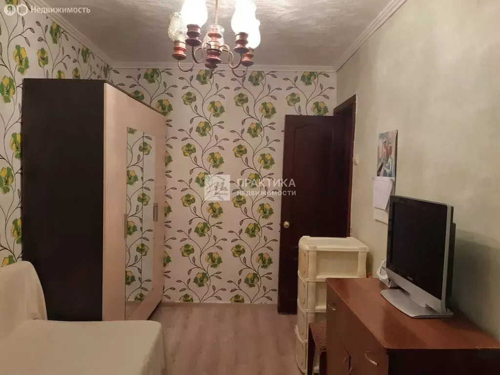 2-комнатная квартира: посёлок городского типа Тучково, улица Партизан, ... - Фото 2