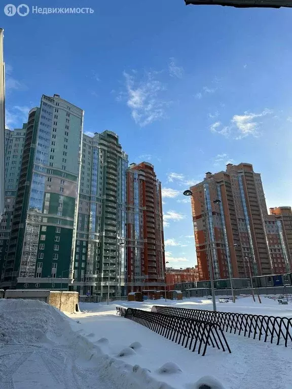 3-комнатная квартира: Санкт-Петербург, улица Кустодиева, 7к1 (97.78 м) - Фото 1