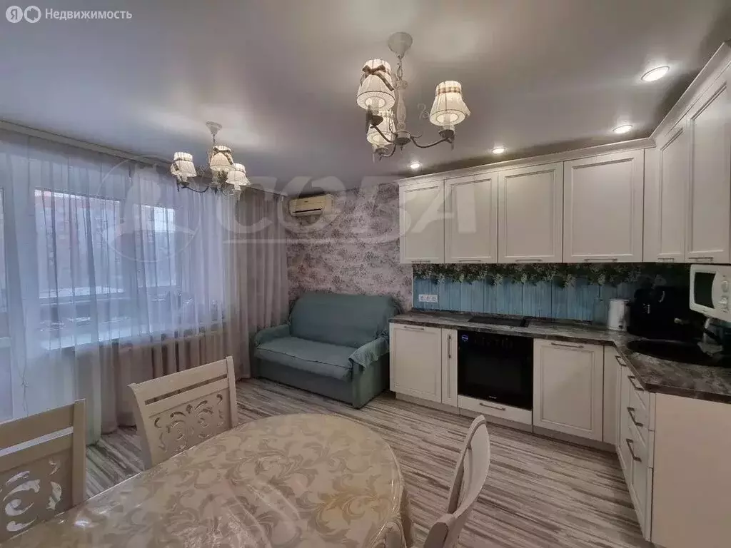 3-комнатная квартира: Тюмень, улица Червишевский Тракт, 31 (65 м) - Фото 1