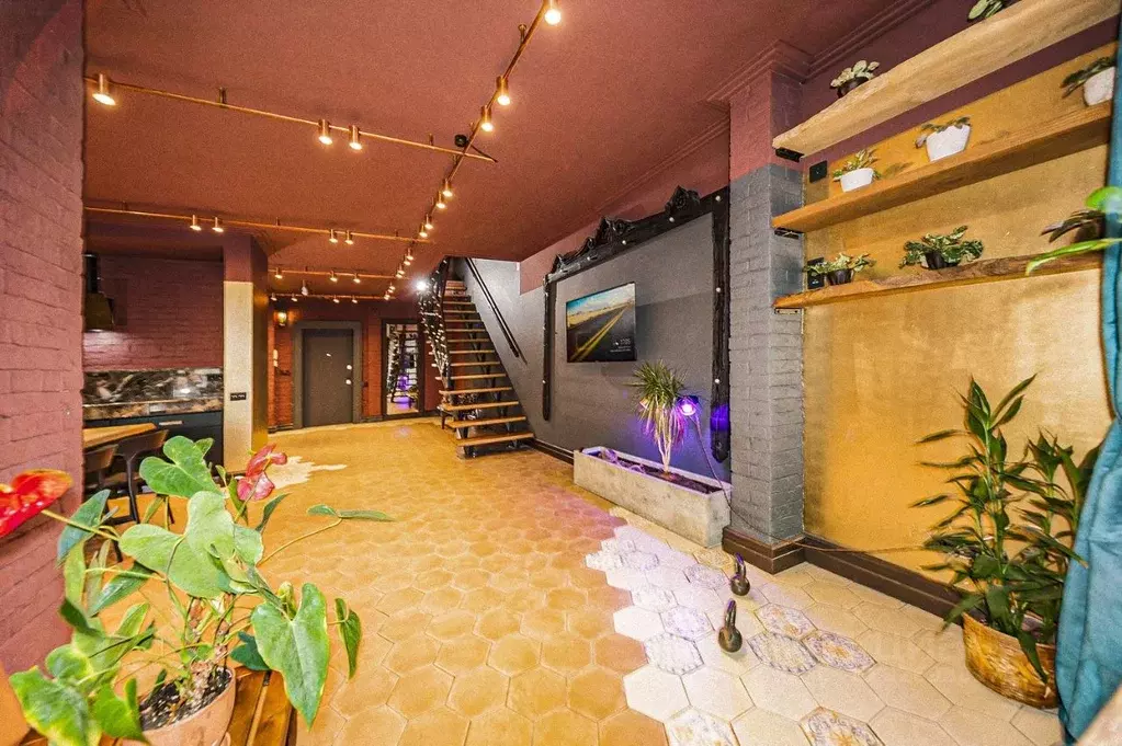 3-к кв. Свердловская область, Екатеринбург ул. Кузнецова, 7 (119.4 м) - Фото 1