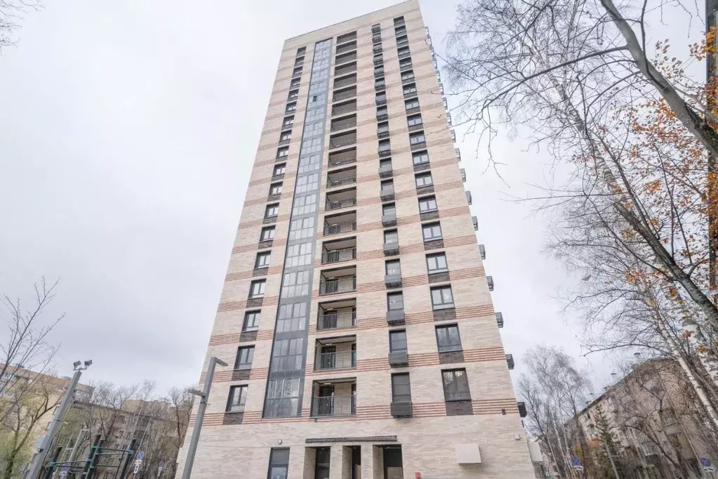 Гараж в Москва 1-я Владимирская ул., 47к1 (14 м) - Фото 1