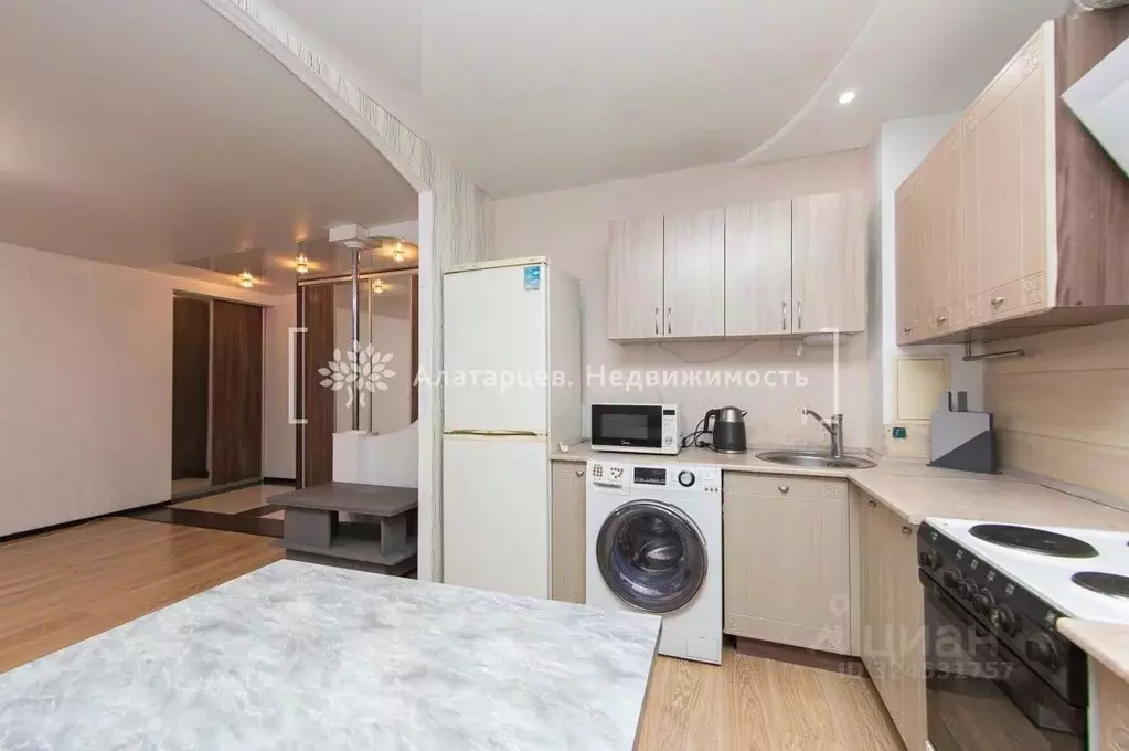 3-к кв. Томская область, Томск просп. Фрунзе, 116 (62.2 м) - Фото 2