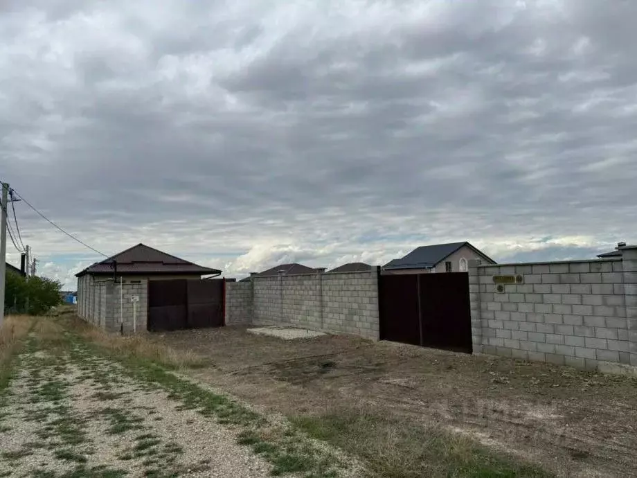 Участок в Крым, Симферопольский район, Трудовское с/пос, пос. Айкаван ... - Фото 2