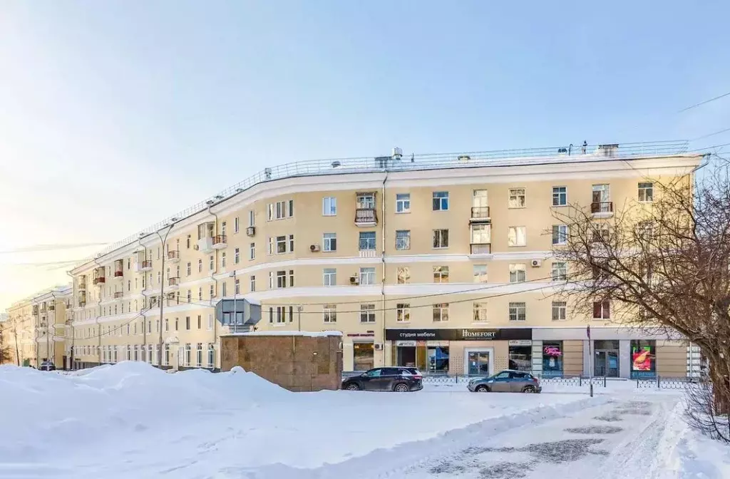 3-к кв. Свердловская область, Екатеринбург ул. Мельковская, 3 (71.7 м) - Фото 1