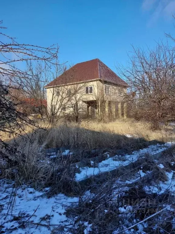 Дом в Волгоградская область, Среднеахтубинский район, Суходольское ... - Фото 0