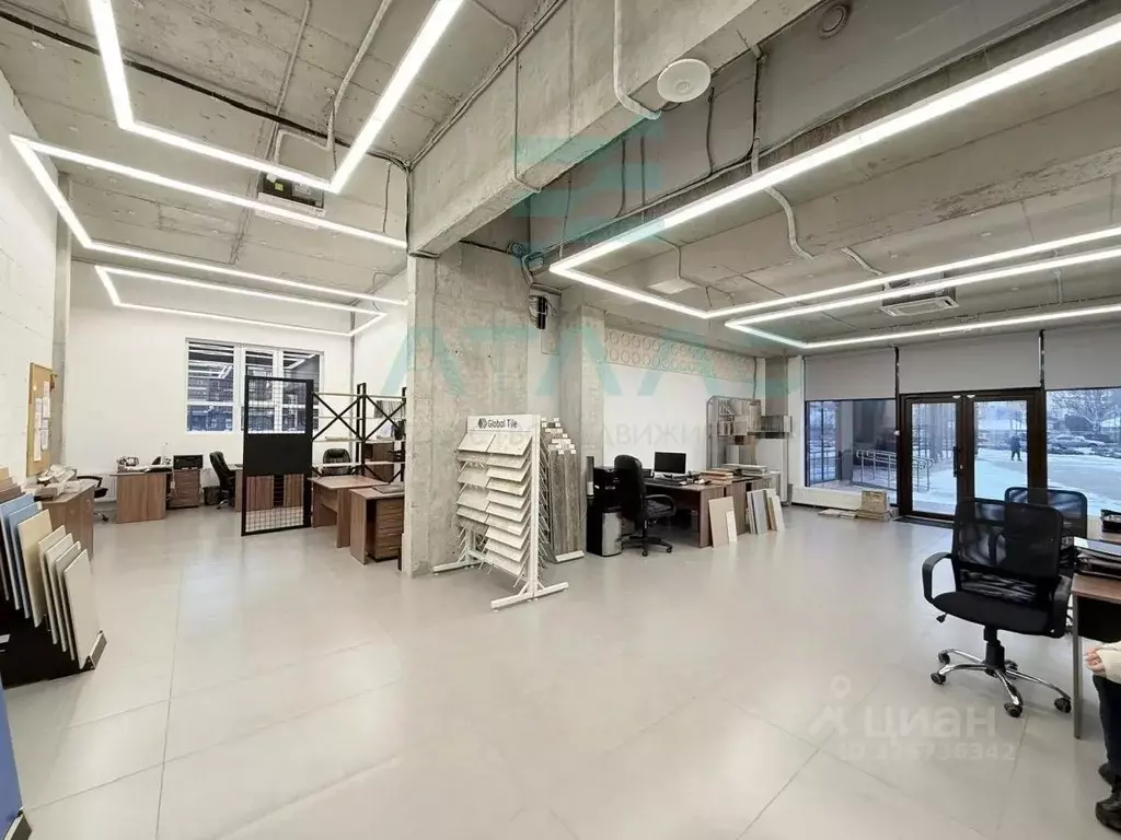 Помещение свободного назначения в Крым, Симферопольский район, с. ... - Фото 2