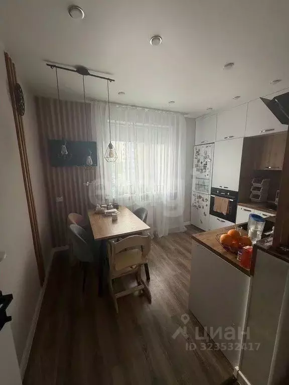 2-к кв. Ямало-Ненецкий АО, Новый Уренгой просп. Губкина, 21 (56.6 м) - Фото 1