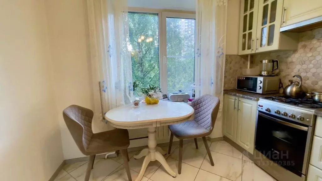 Квартира, 3 комнаты, 64 м - Фото 1