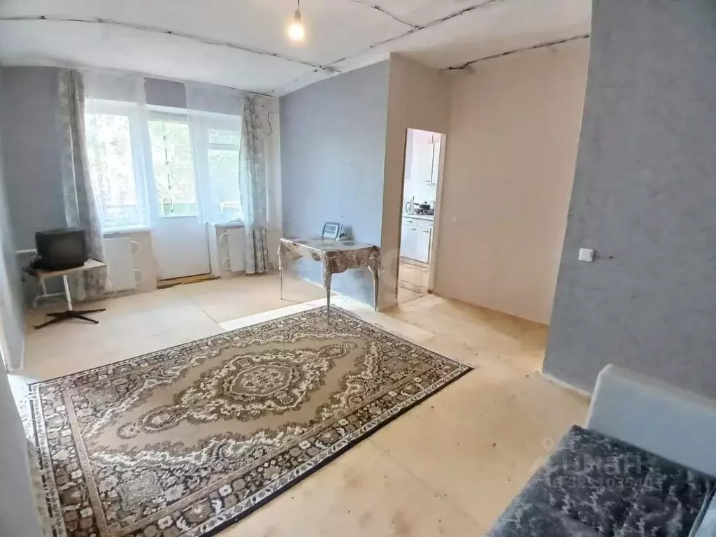 2-к кв. Челябинская область, Челябинск ул. 60-летия Октября, 40 (44.6 ... - Фото 0