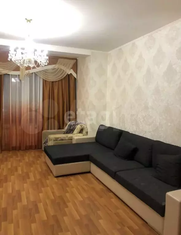 2-к. квартира, 60м, 9/9эт. - Фото 0