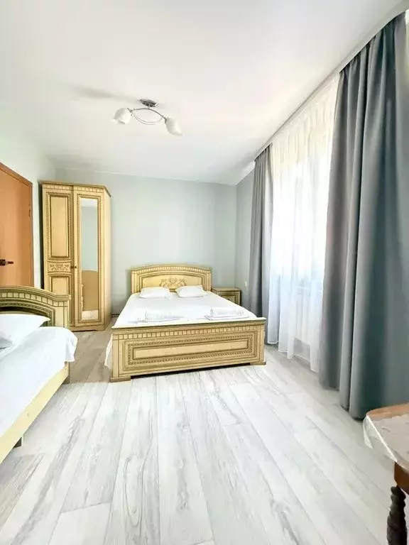 Комната Краснодарский край, Сочи Адлер жилрайон, ул. Менделеева, 3 - Фото 0