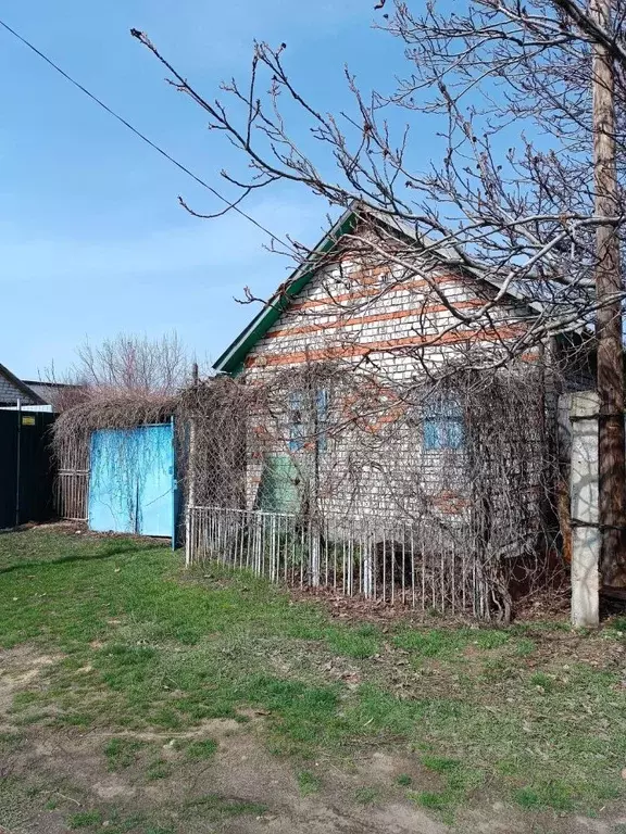 Дом в Волгоградская область, Волгоград Энергетик СНТ, ул. 7-я ... - Фото 0