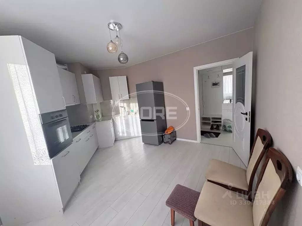 2-к кв. Калининградская область, Гурьевск ул. Ленина, 4 (68.8 м) - Фото 1