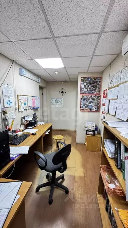 Торговая площадь в Камчатский край, Петропавловск-Камчатский просп. 50 ... - Фото 2