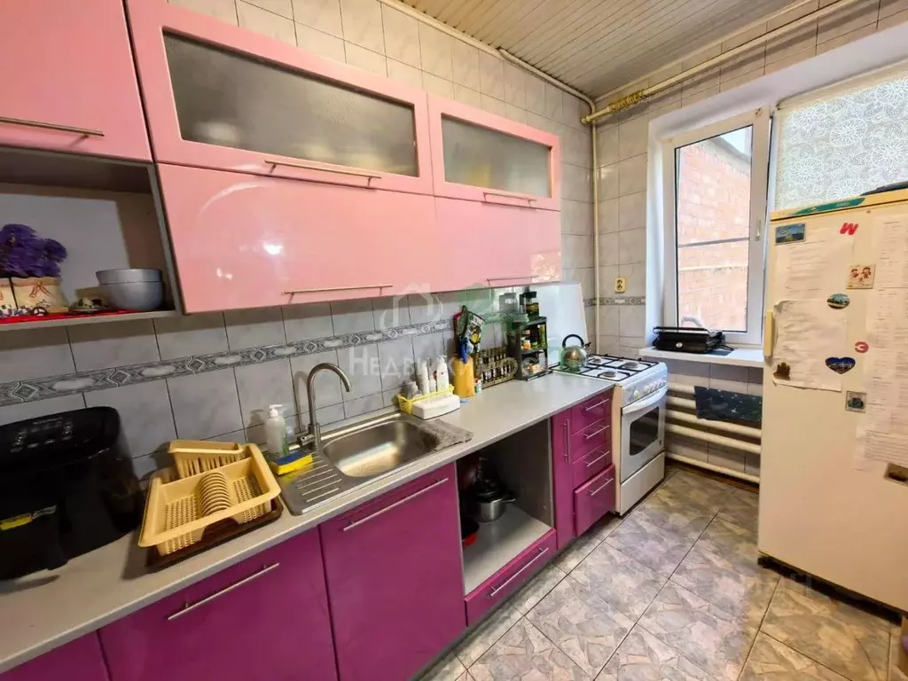 Дом в Краснодарский край, Ейск Анапский пер. (208 м) - Фото 1