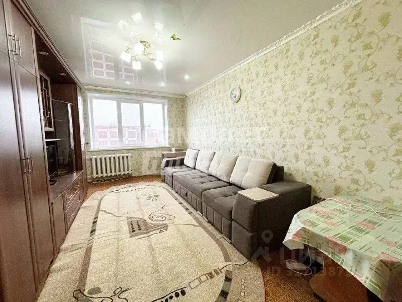 2-к кв. Татарстан, Набережные Челны ул. Шамиля Усманова, 121 (50.4 м) - Фото 0