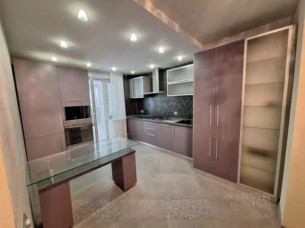 2-к кв. Смоленская область, Смоленск пер. Юннатов, 10 (69.0 м) - Фото 1