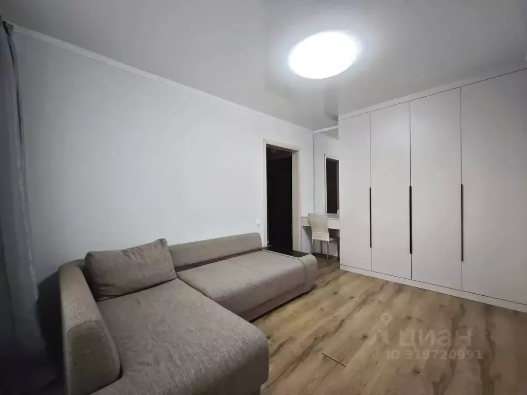 1-к кв. Тюменская область, Тобольск 9-й мкр, 22 (30.0 м) - Фото 2