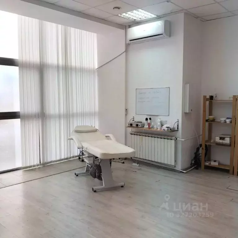 Офис в Волгоградская область, Волгоград Рабоче-Крестьянская ул., 9 (29 ... - Фото 1