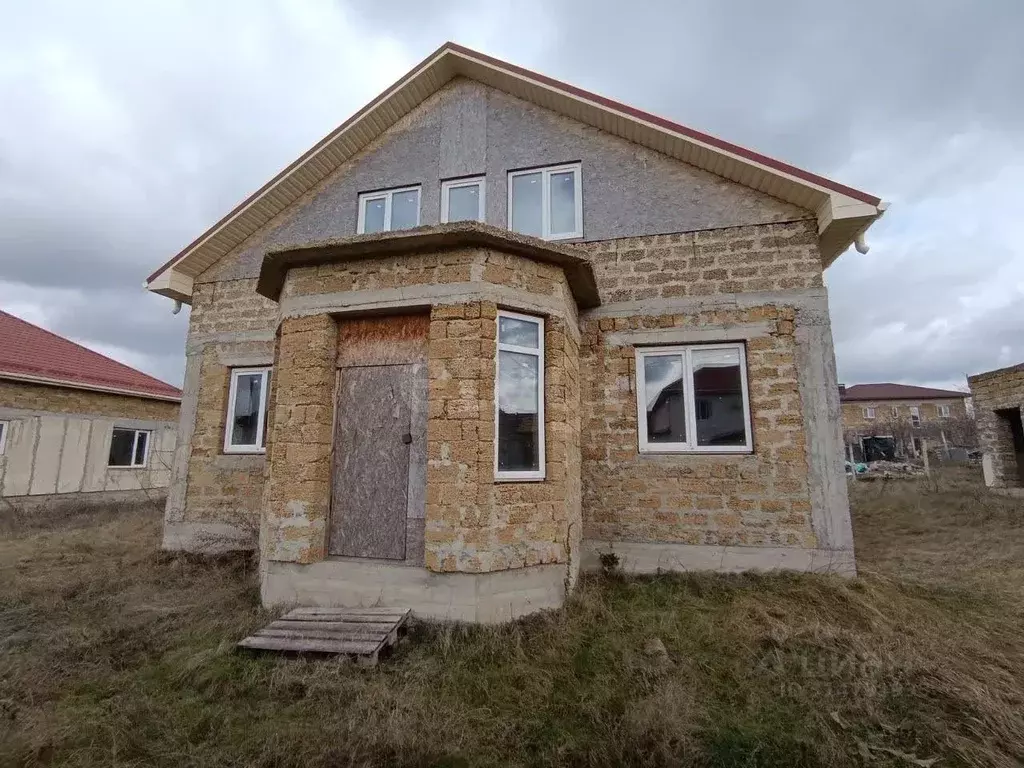 Дом в Крым, Симферопольский район, с. Чистенькое, Верхний кв-л 119А ... - Фото 0