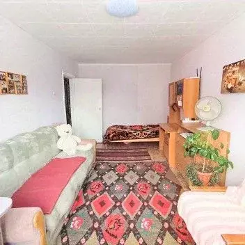 1-к кв. Омская область, Омск Городок Нефтяников мкр, ул. Блюхера, 22Б ... - Фото 0