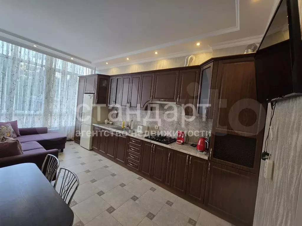 2-к. квартира, 80 м, 2/6 эт. - Фото 0