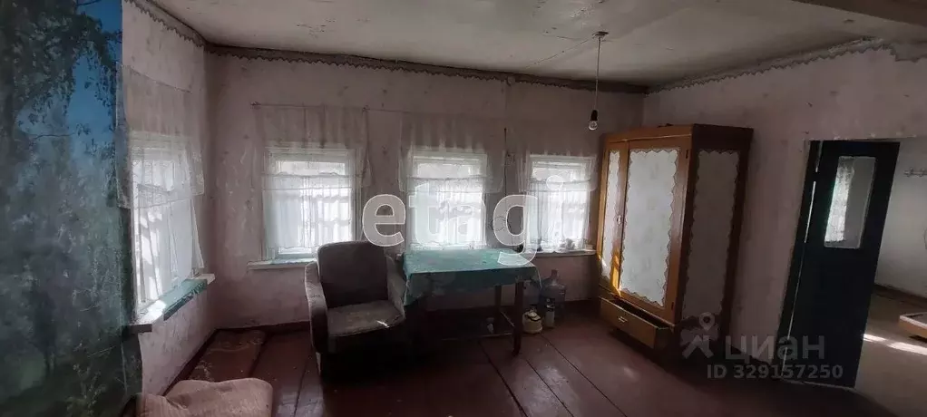 Дом в Свердловская область, Талицкий муниципальный округ, с. ... - Фото 1