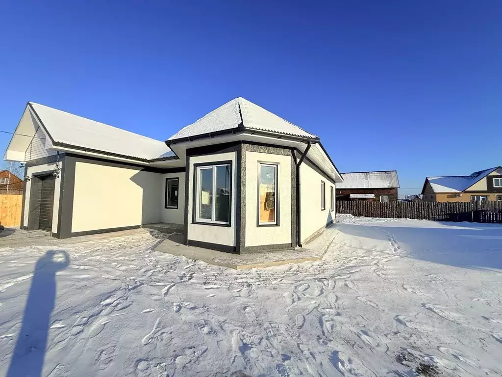 Дом в Иркутская область, Иркутский муниципальный округ, с. Хомутово ... - Фото 2