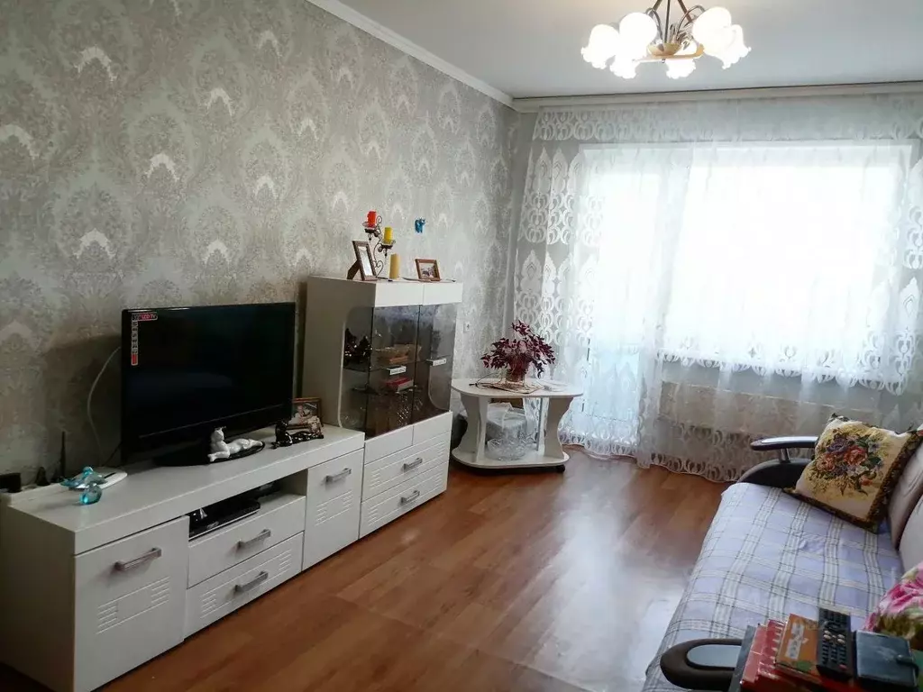 2-к кв. Хакасия, Абакан ул. Кати Перекрещенко, 7 (44.0 м) - Фото 1