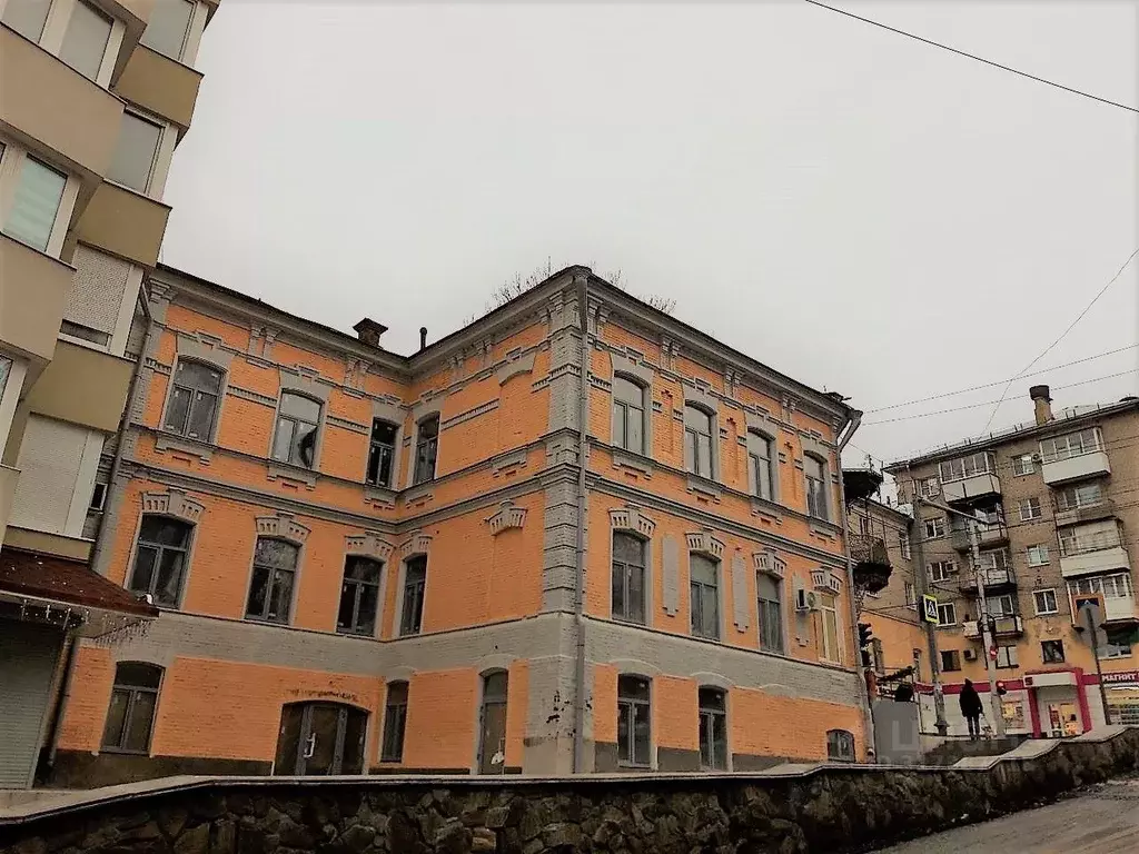 Помещение свободного назначения в Саратовская область, Саратов ул. ... - Фото 1