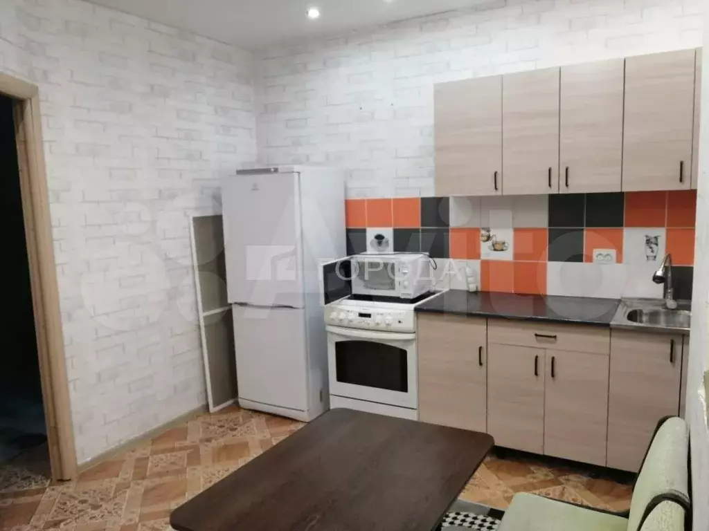 1-к. квартира, 38 м, 9/10 эт. - Фото 1