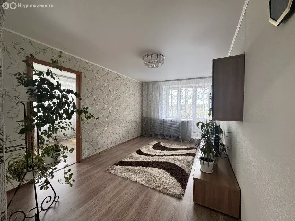 3-комнатная квартира: Туринск, Загородная улица, 93А (53.1 м) - Фото 0