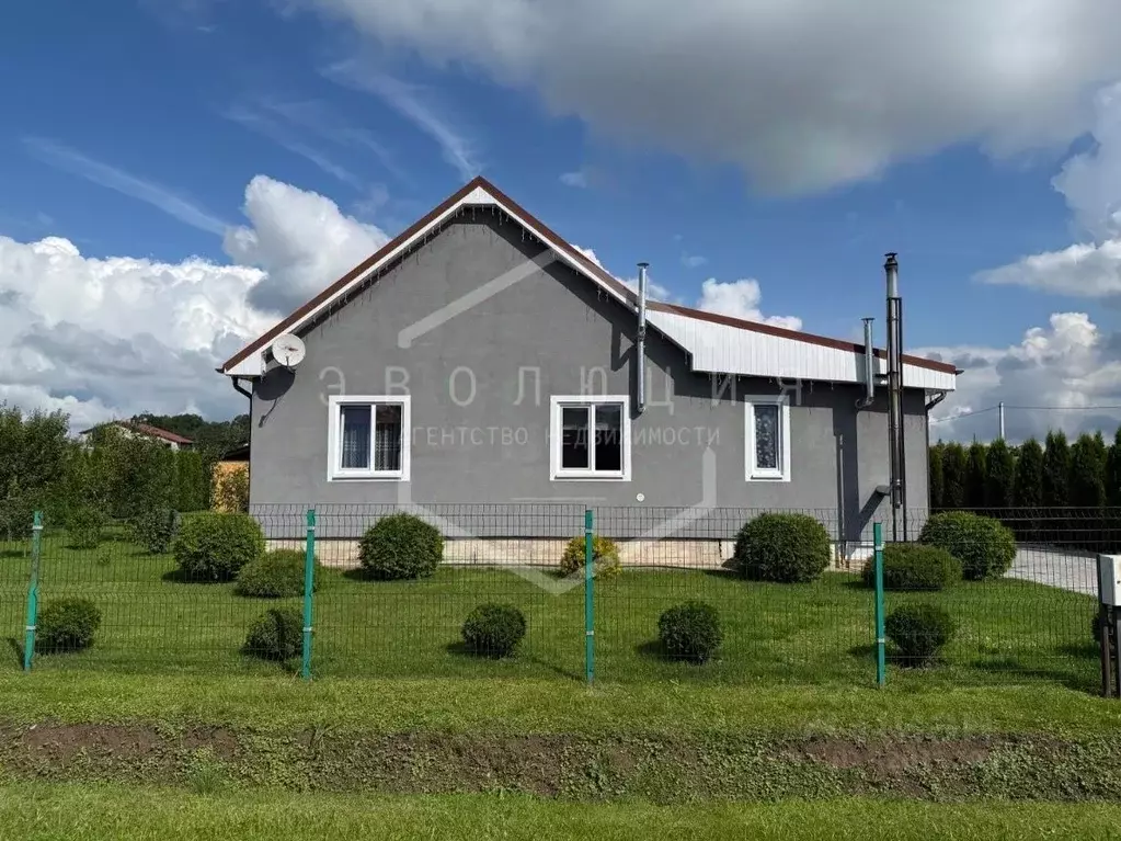 Дом в Калининградская область, Полесский муниципальный округ, пос. ... - Фото 1