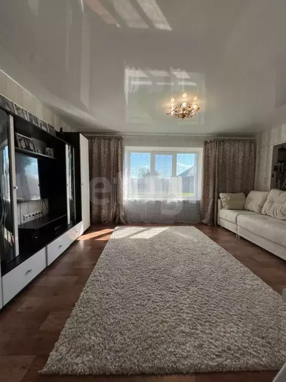 4-к кв. Томская область, с. Кожевниково ул. Калинина, 89 (95.1 м) - Фото 1