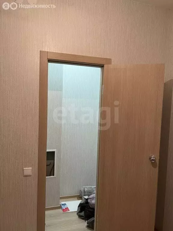 2-комнатная квартира: Пермь, улица Революции, 52Б (63.8 м) - Фото 2