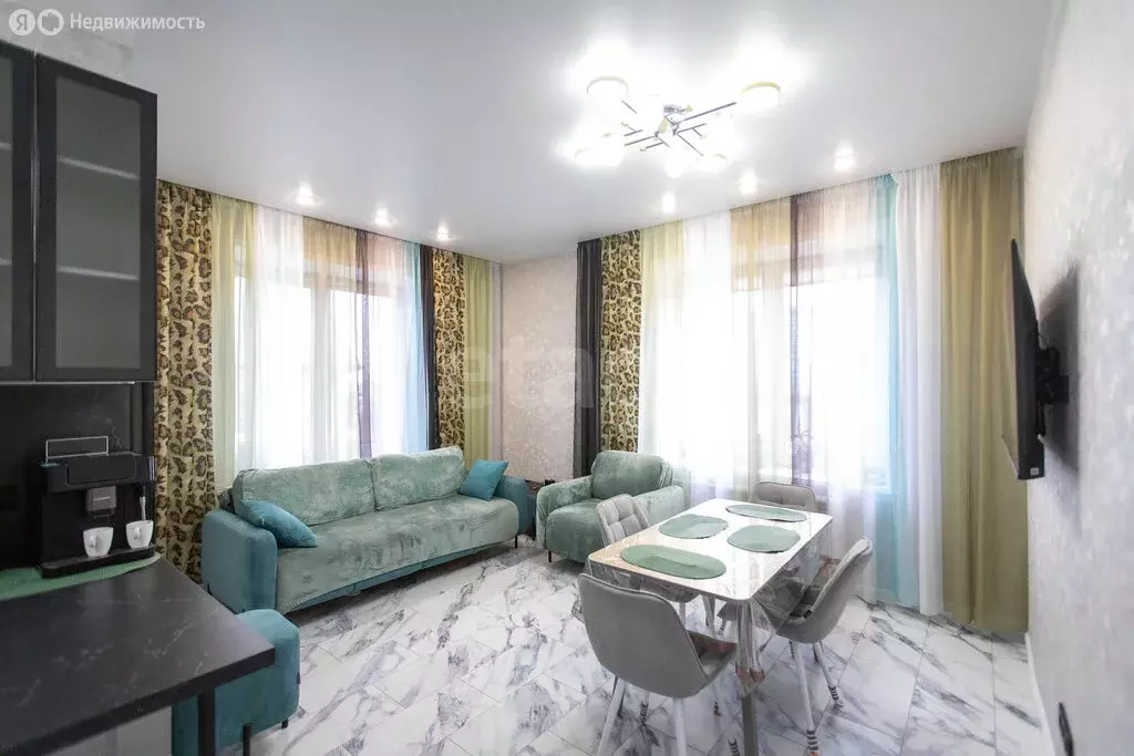 Дом в Искитим, улица Дзержинского (240 м) - Фото 2