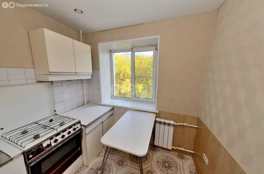 2-комнатная квартира: Миасс, проспект Автозаводцев, 44 (45.7 м) - Фото 2