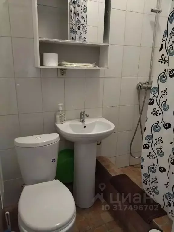 Комната Краснодарский край, Сочи Адлер жилрайон, ул. Павлика Морозова, ... - Фото 1